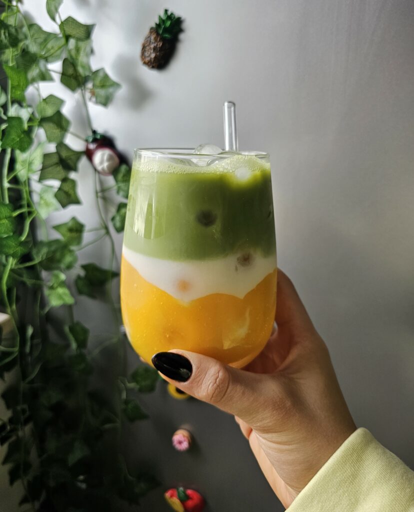 Mango matcha latte